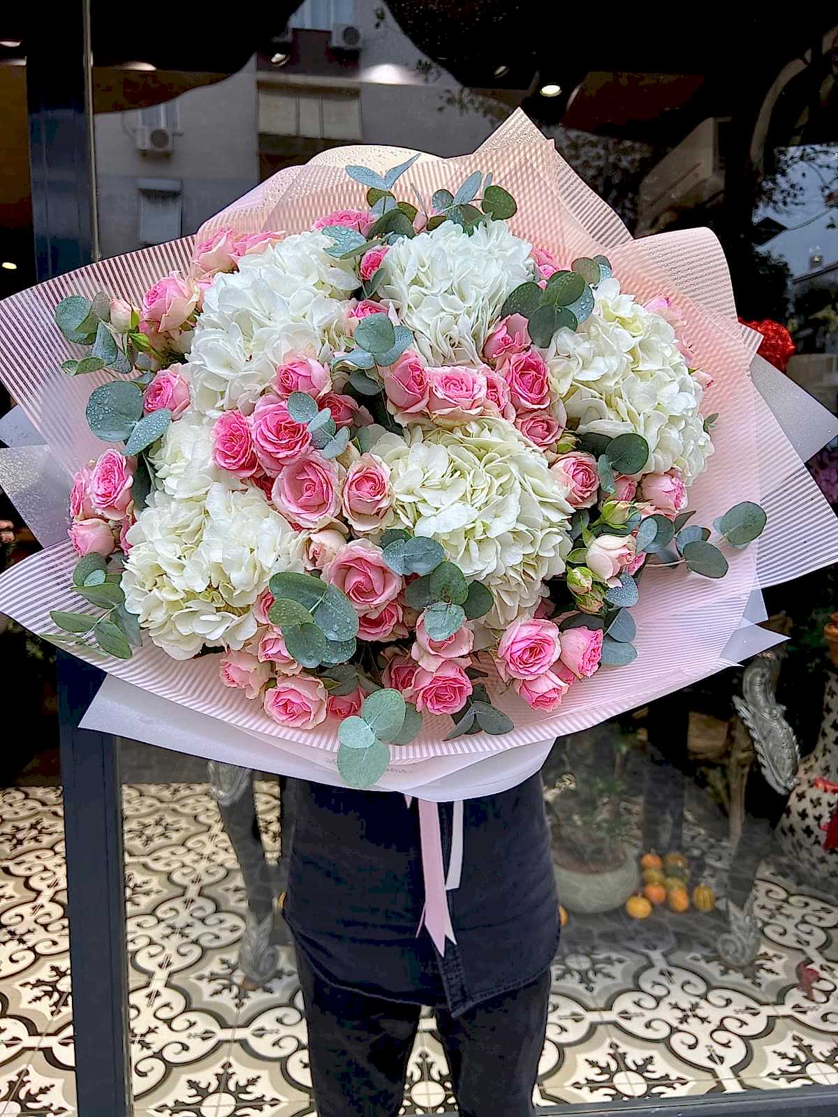 White and Pink Bouquet