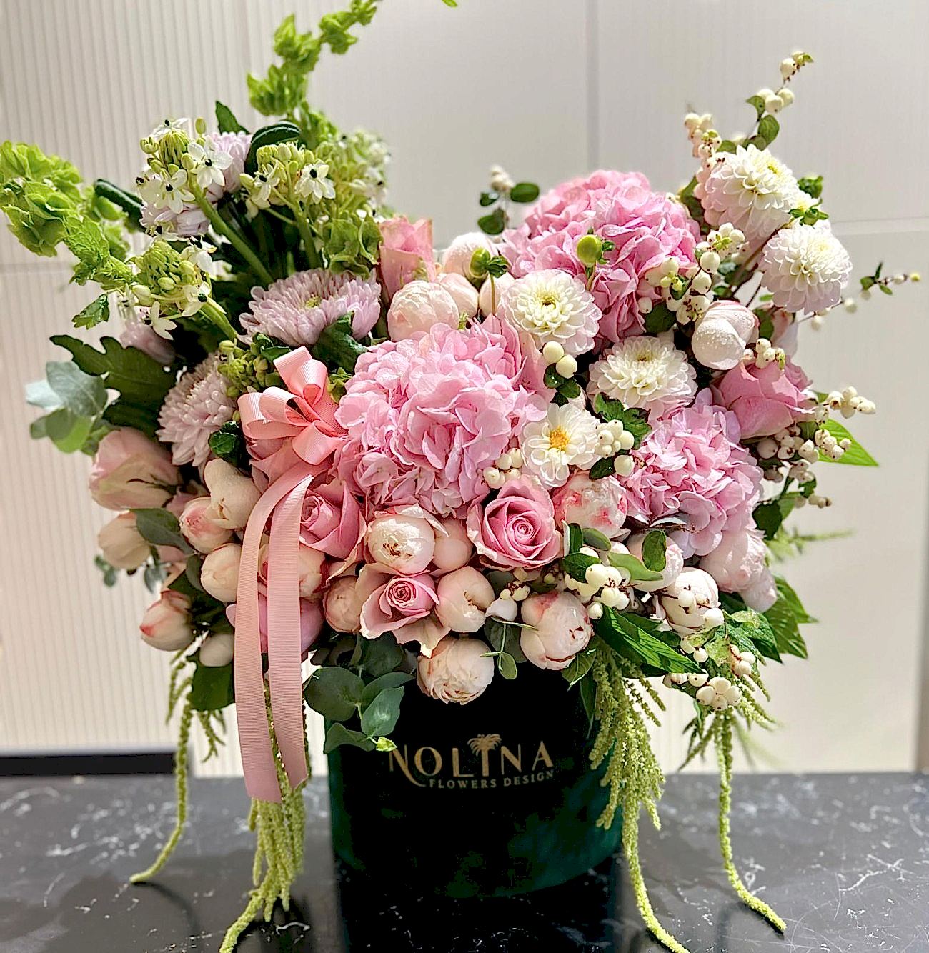 Maison Floral Box Arragement